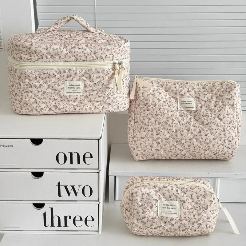 Retro Floral Quilted Cosmetic Bag Set – 3 Pieces