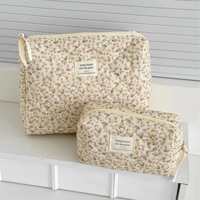 Retro Floral Quilted Cosmetic Bag Set – 3 Pieces