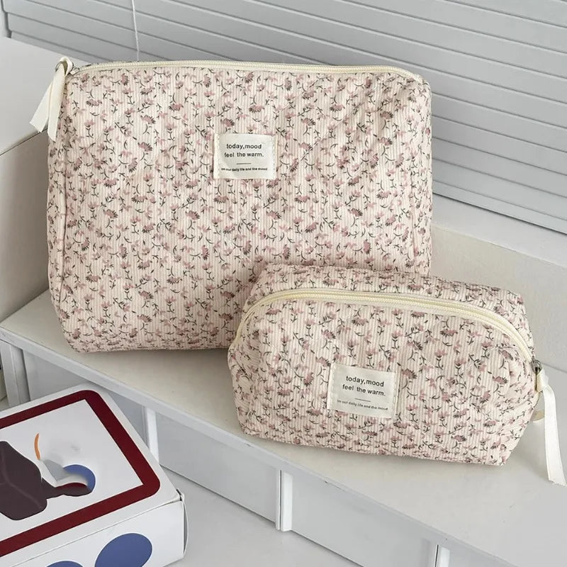 Retro Floral Quilted Cosmetic Bag Set – 3 Pieces