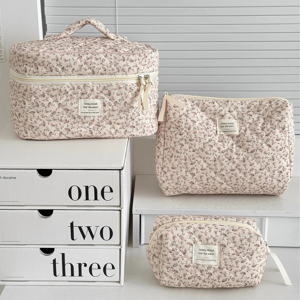 Retro Floral Quilted Cosmetic Bag Set – 3 Pieces