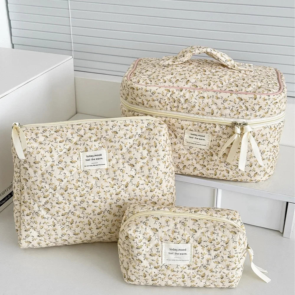Retro Floral Quilted Cosmetic Bag Set – 3 Pieces