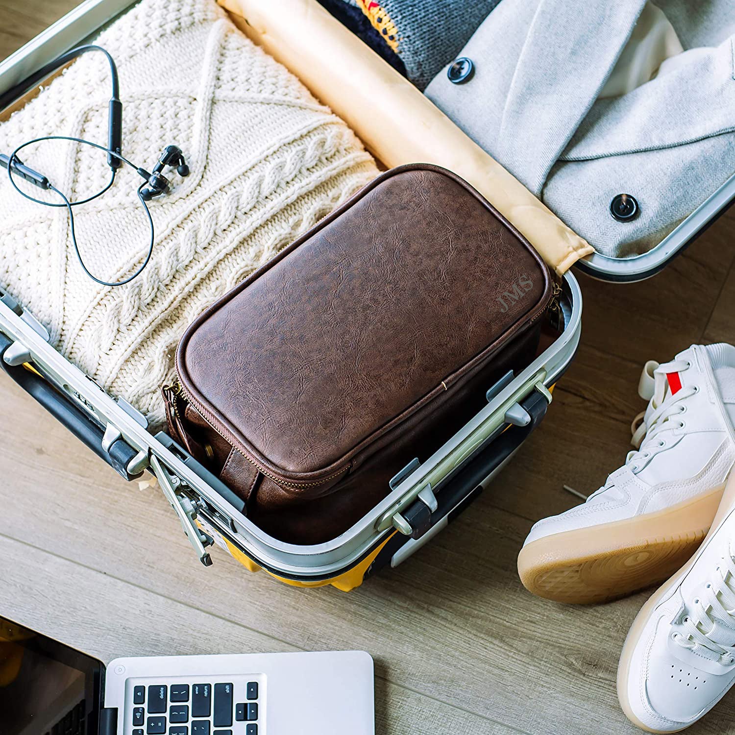 Vegan Leather Groomsmen Toiletry Dopp Kit