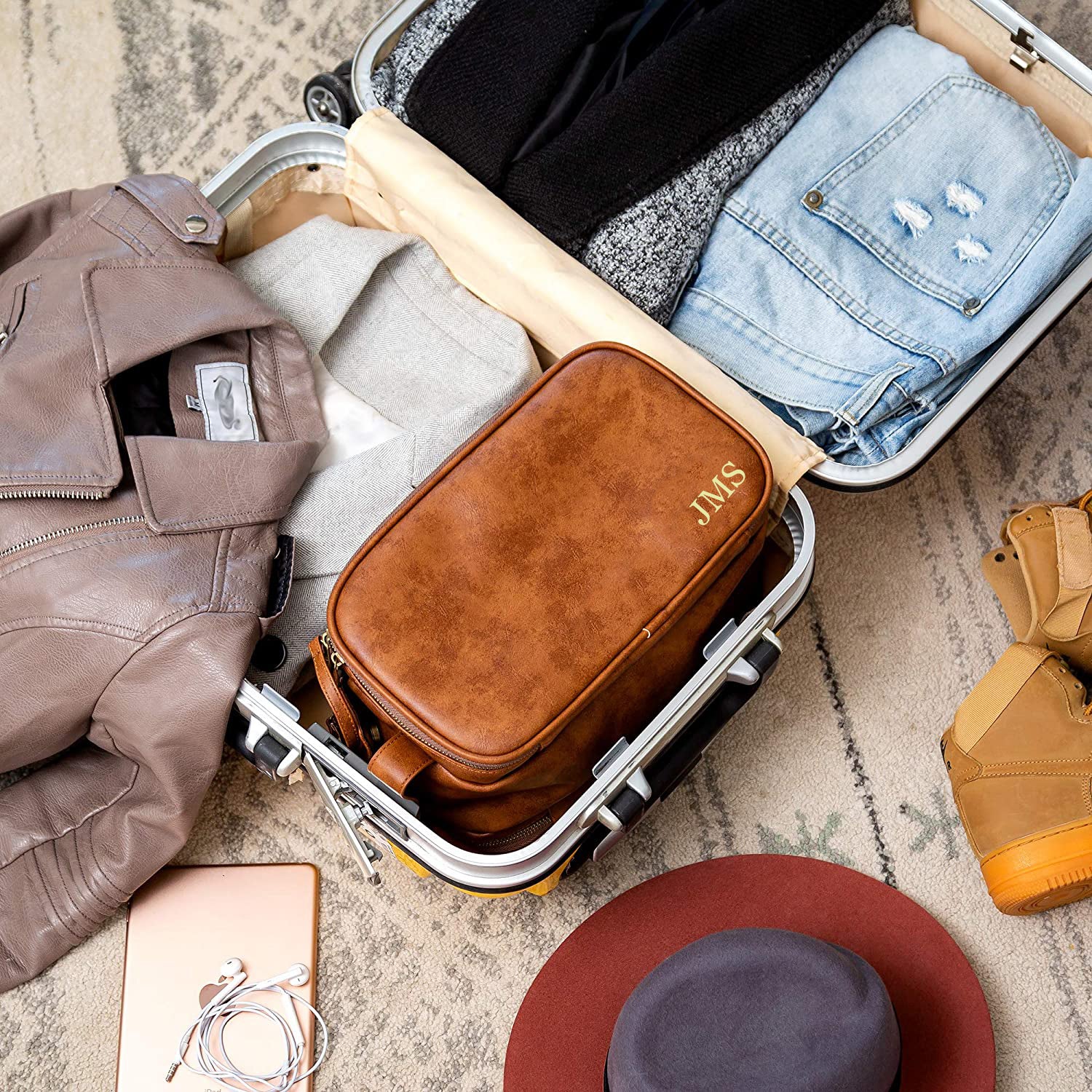 Vegan Leather Groomsmen Toiletry Dopp Kit